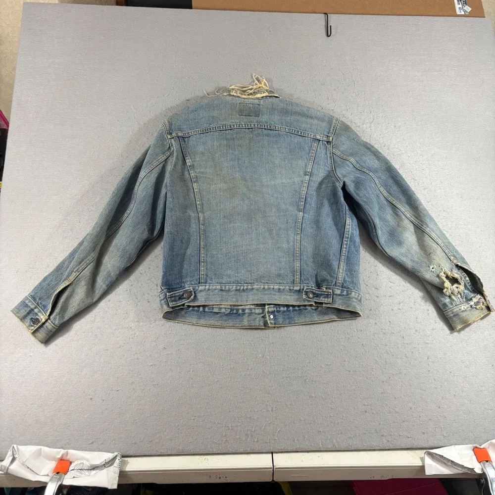 Vintage Levis 70505 0217 Denim Trucker Jacket Medium Wash Distressed 1970s 1980s - Picture 14 of 16
